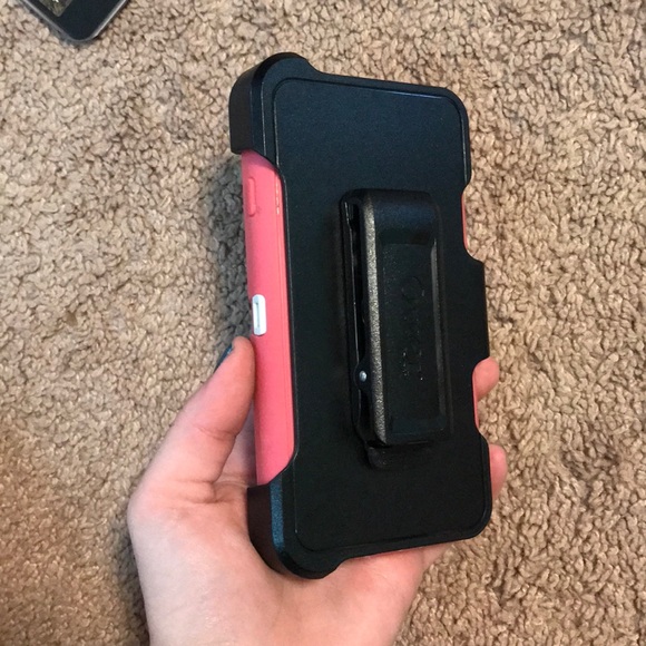 Brand new Otter Box case with clip for iPhone 6 - Picture 3 of 4